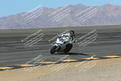 media/Mar-24-2025-Moto Forza (Mon) [[57ce5c5cff]]/3-Beginner Group/Session 2 Bowl/